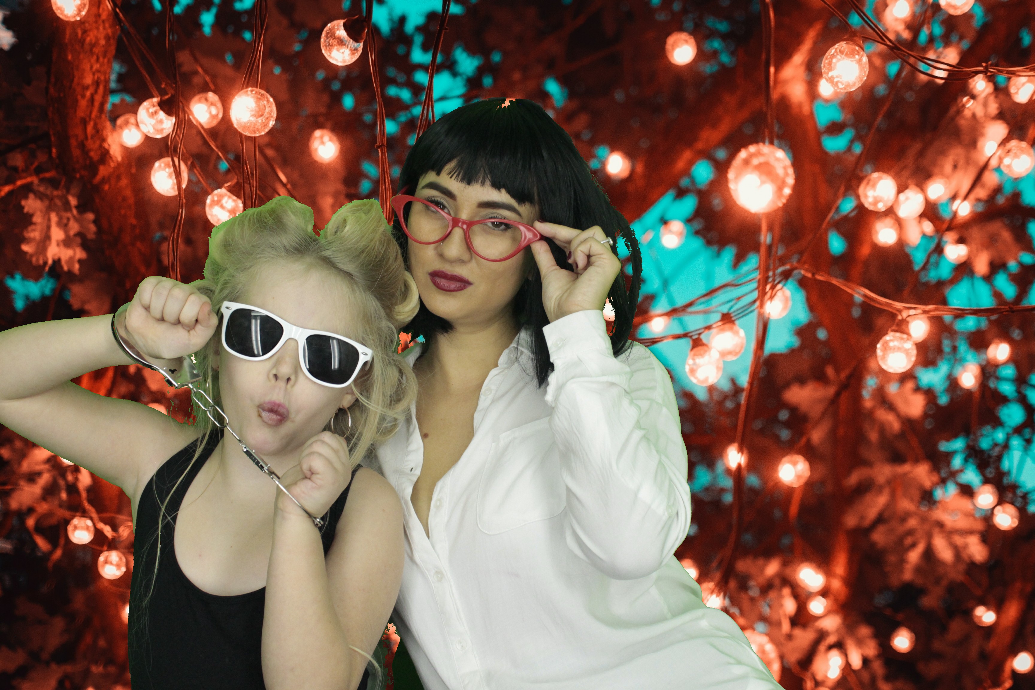 Sams 30th Netflix Party | View more photos from the event at gallery.myphotoboothexperience.co.uk/u/MyPhotoBoothExperienceLtd/Sams-30th-Netflix-Party
